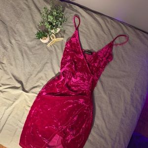 Night Out Asymetrical V-Neck Dress with a Slit [Size XS]